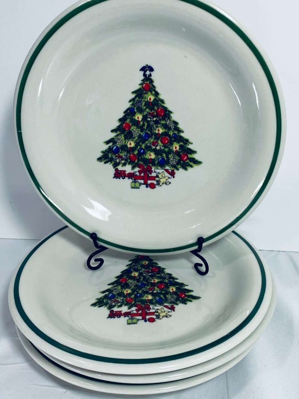 Set of 4 Mount Clemens Pottery MTC1 Collection Christmas Tree 7.5" Salad Plates